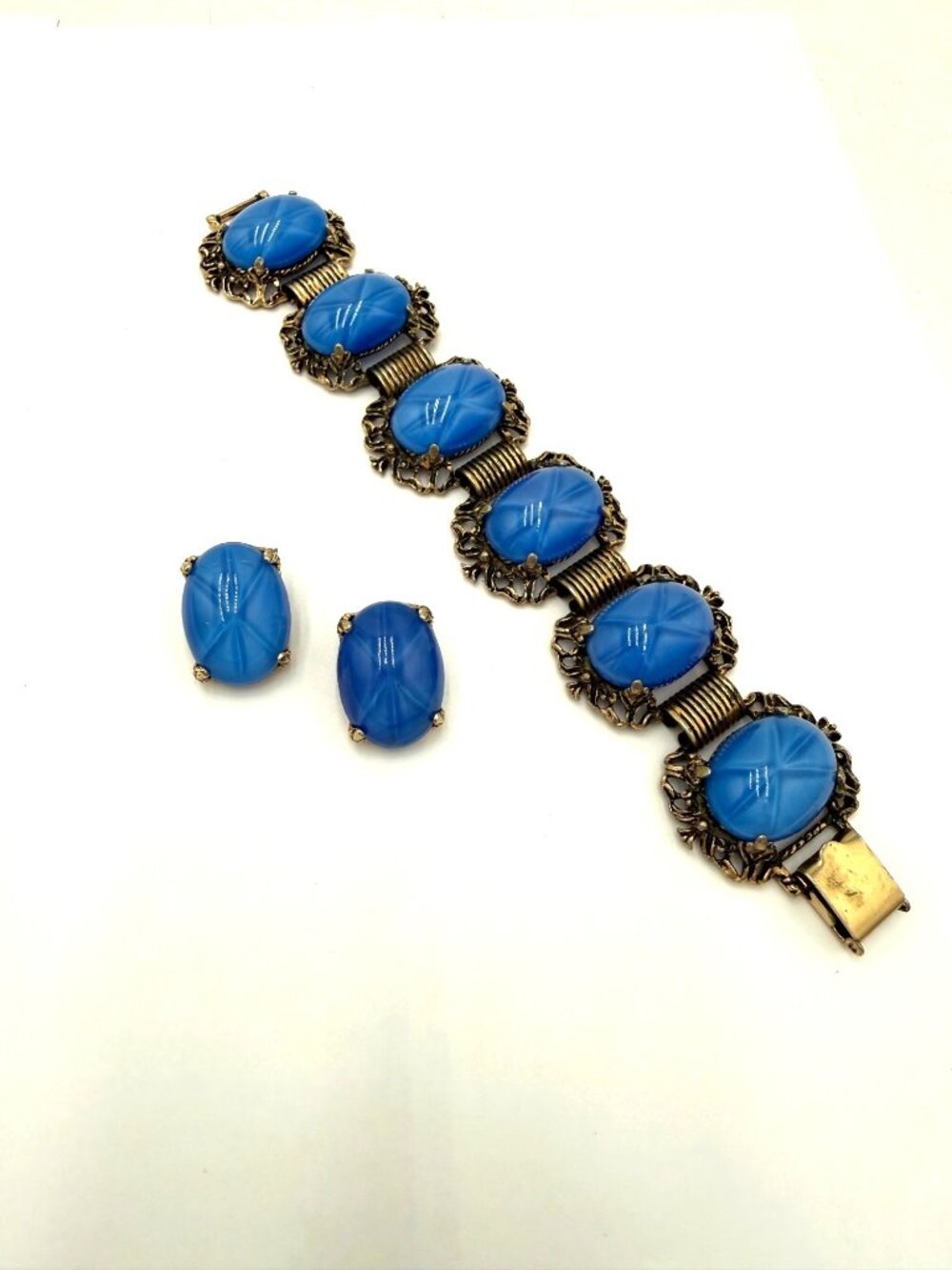 Vintage Gold Tone Bracelet Blue Clip-On Earrings Carved Glass Cabochons Set